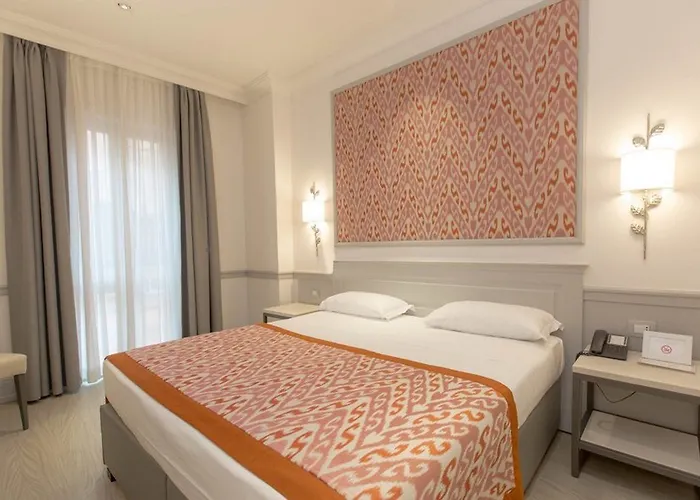 Della Conciliazione Hotel 4*